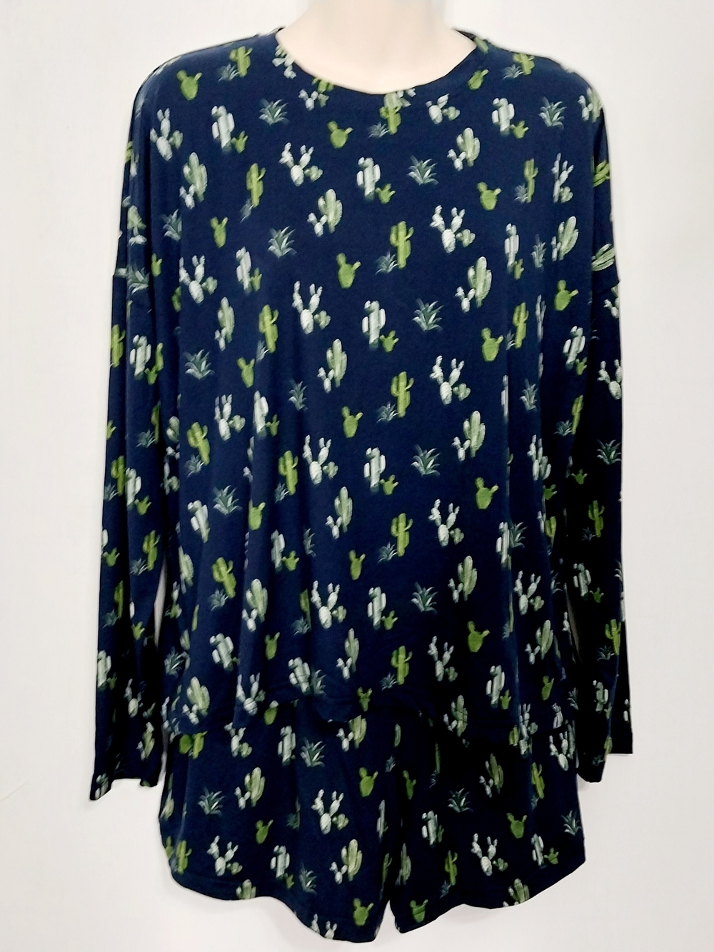 🔵BOGO FREE🔵 NWT Modern Jester Top and Shorts Set M
